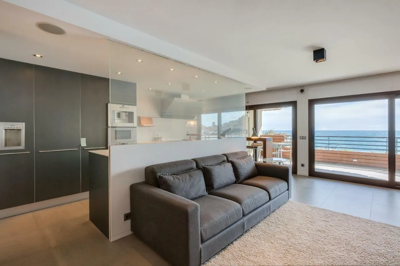 Tossa De Mar Beach Apartment